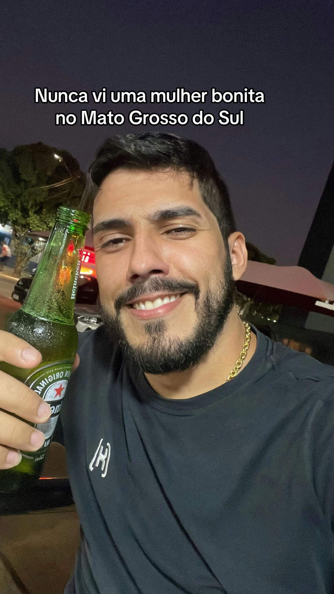 @Vitorino