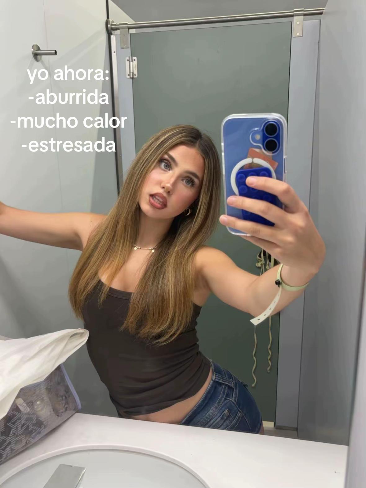@MARTINA PERDOMO
