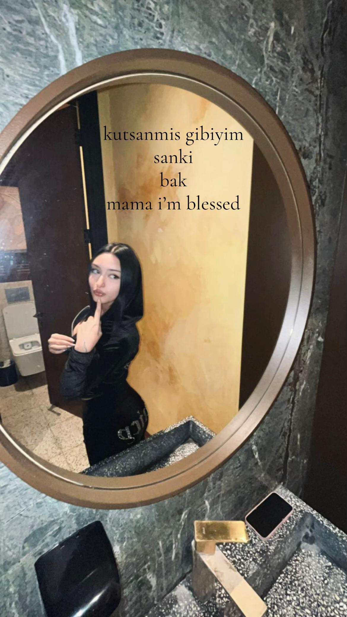 @nehirozbyy