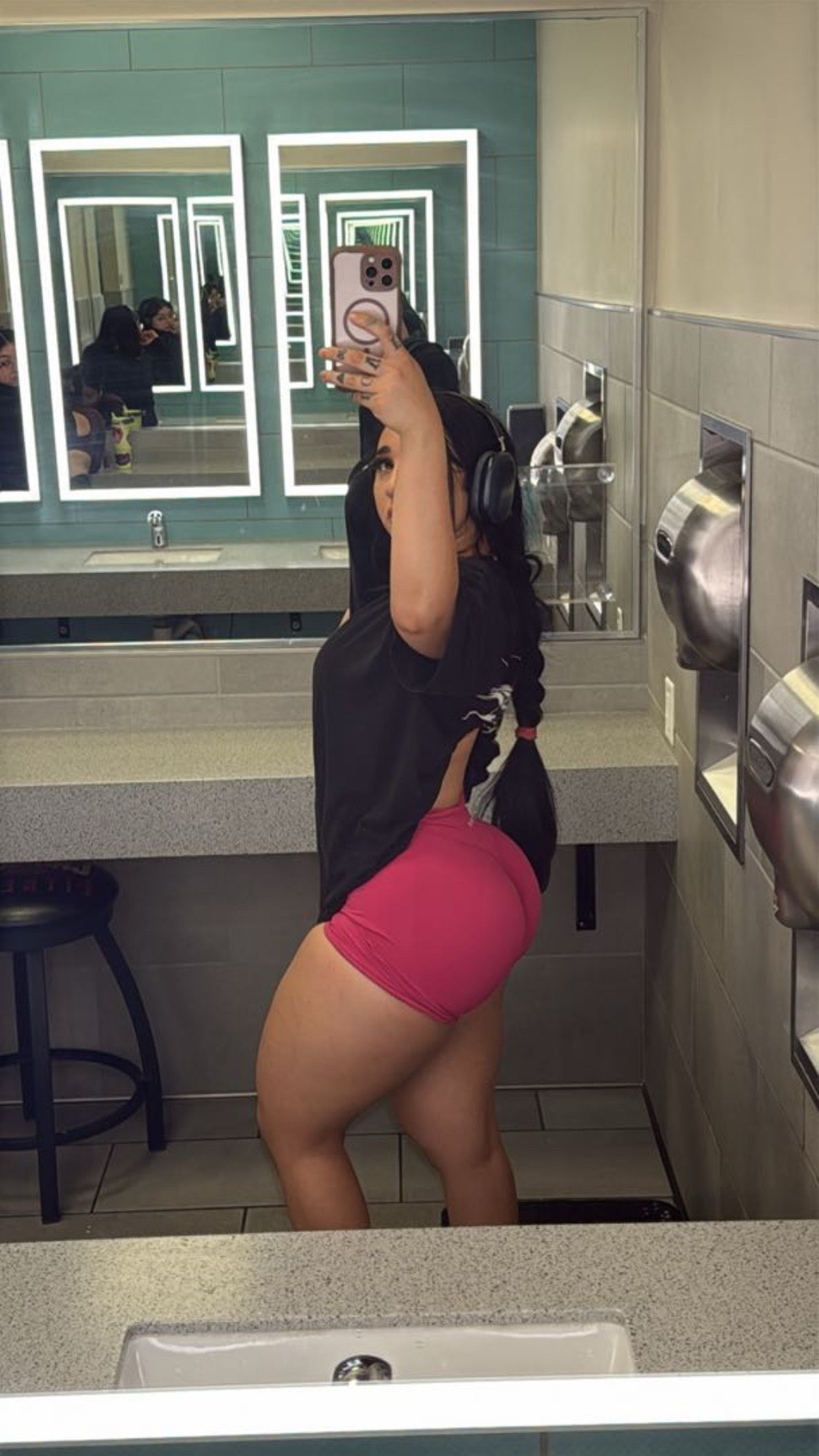 @Yulii.morr🍒