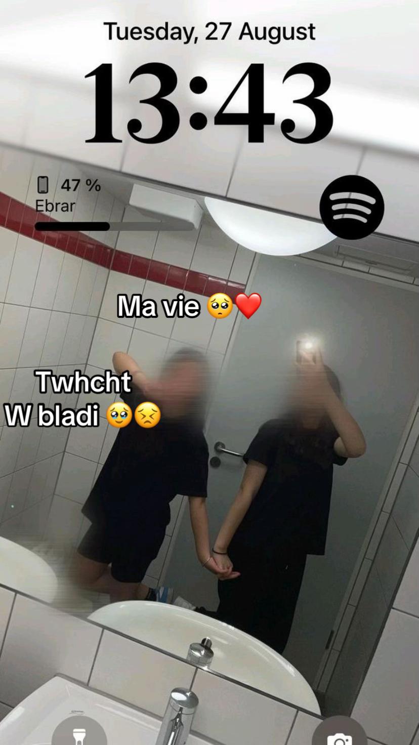 @oulivya73