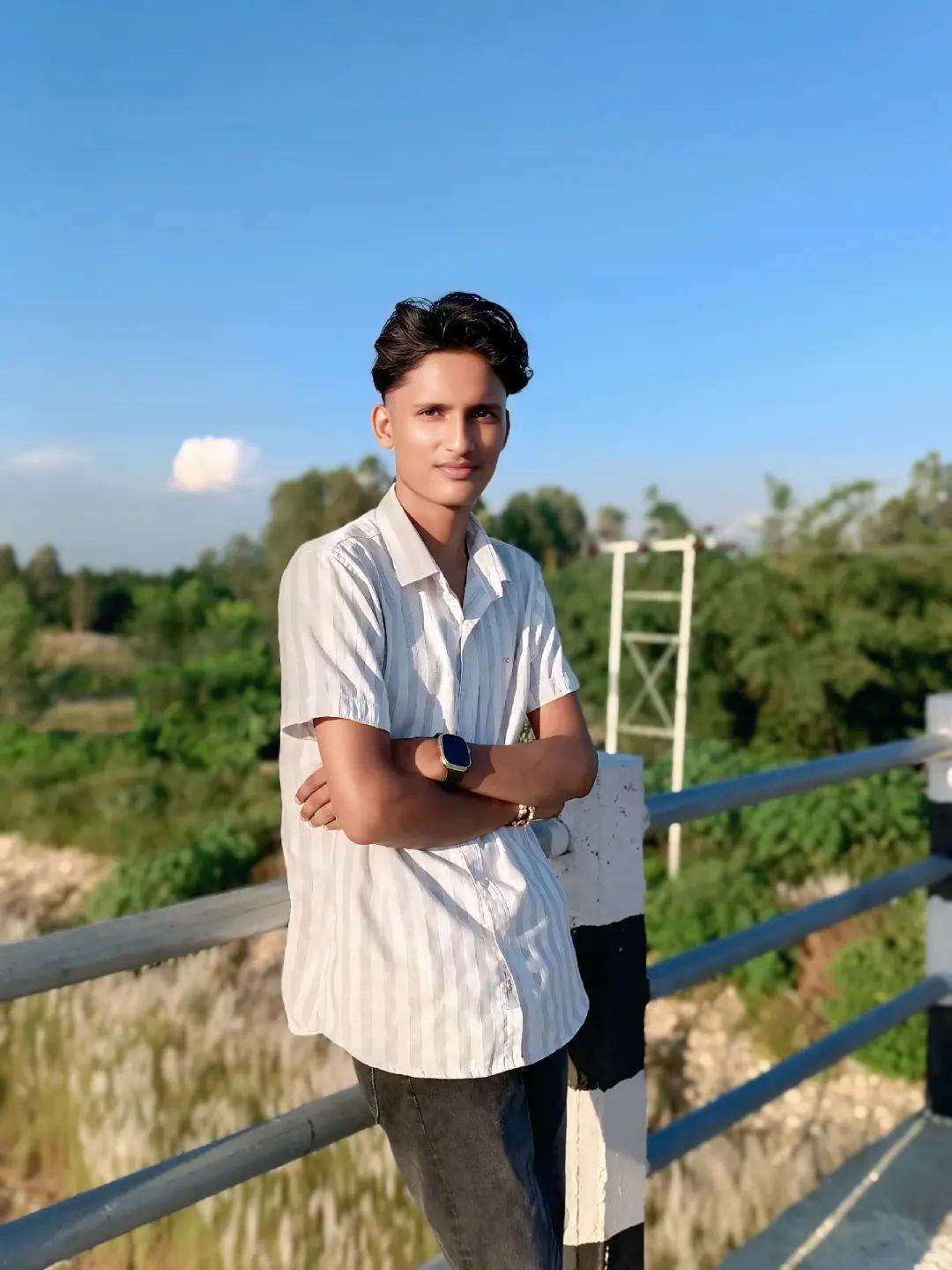 @Abhishekh Rajak⚡