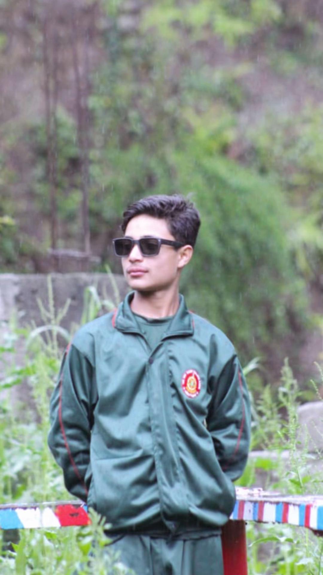 @UR_JANAN.