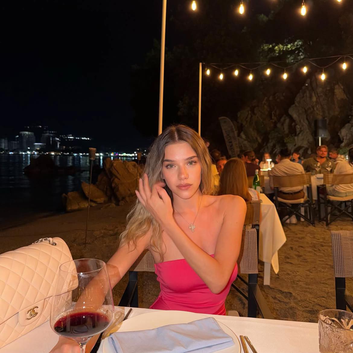 @ArilenaAra✅