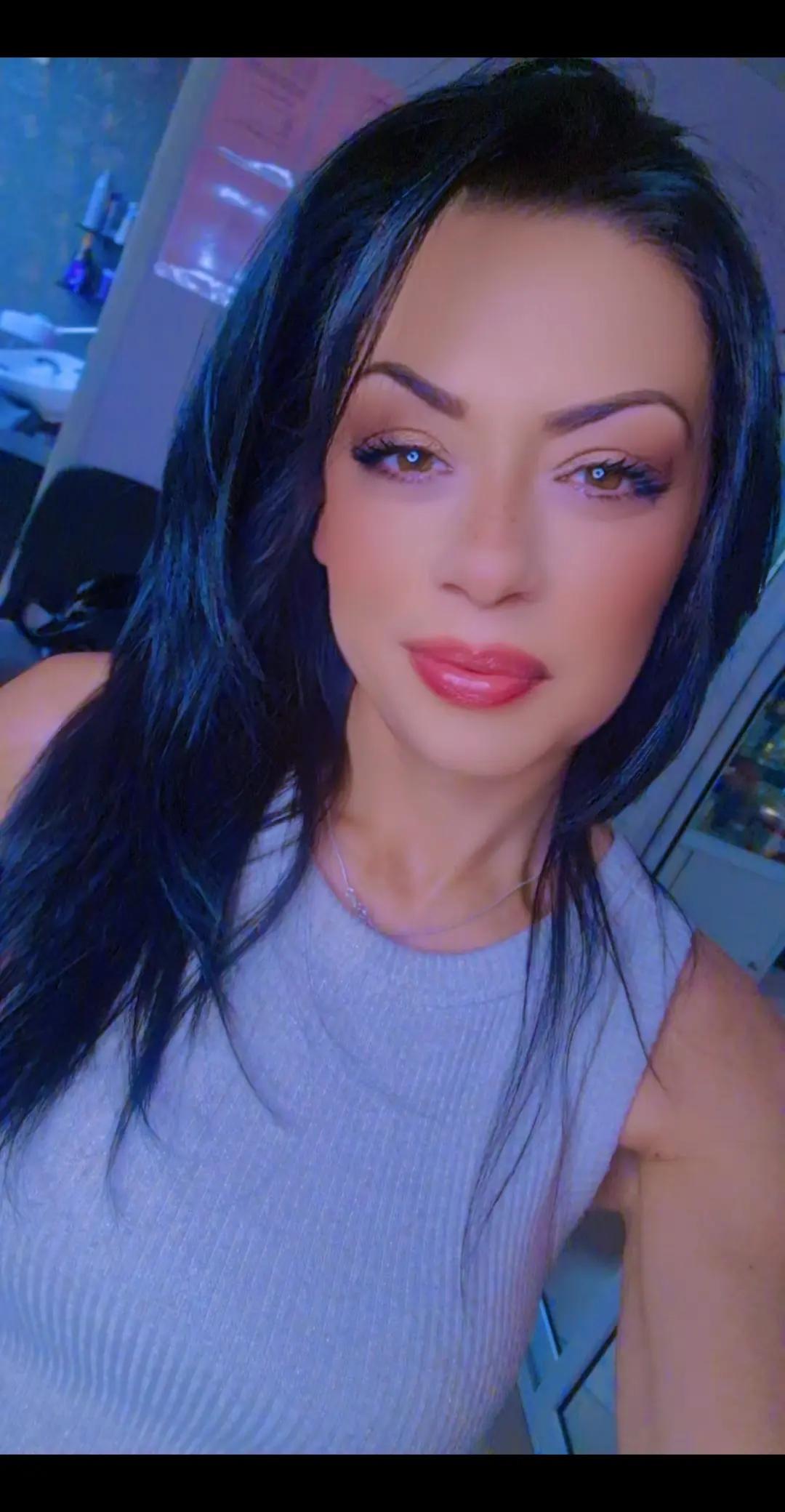 @Elena Georgieva