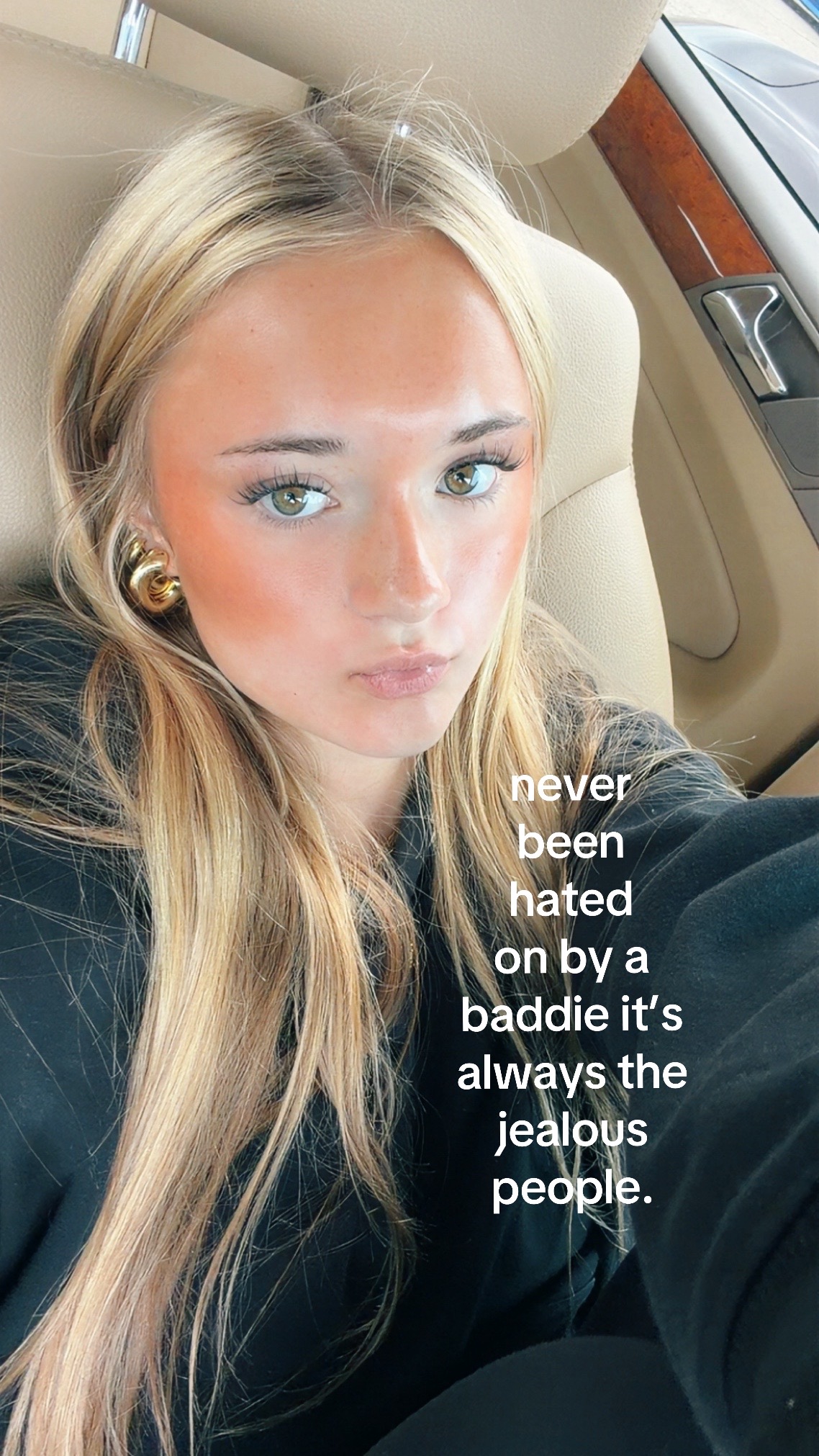 @Madelyn💋