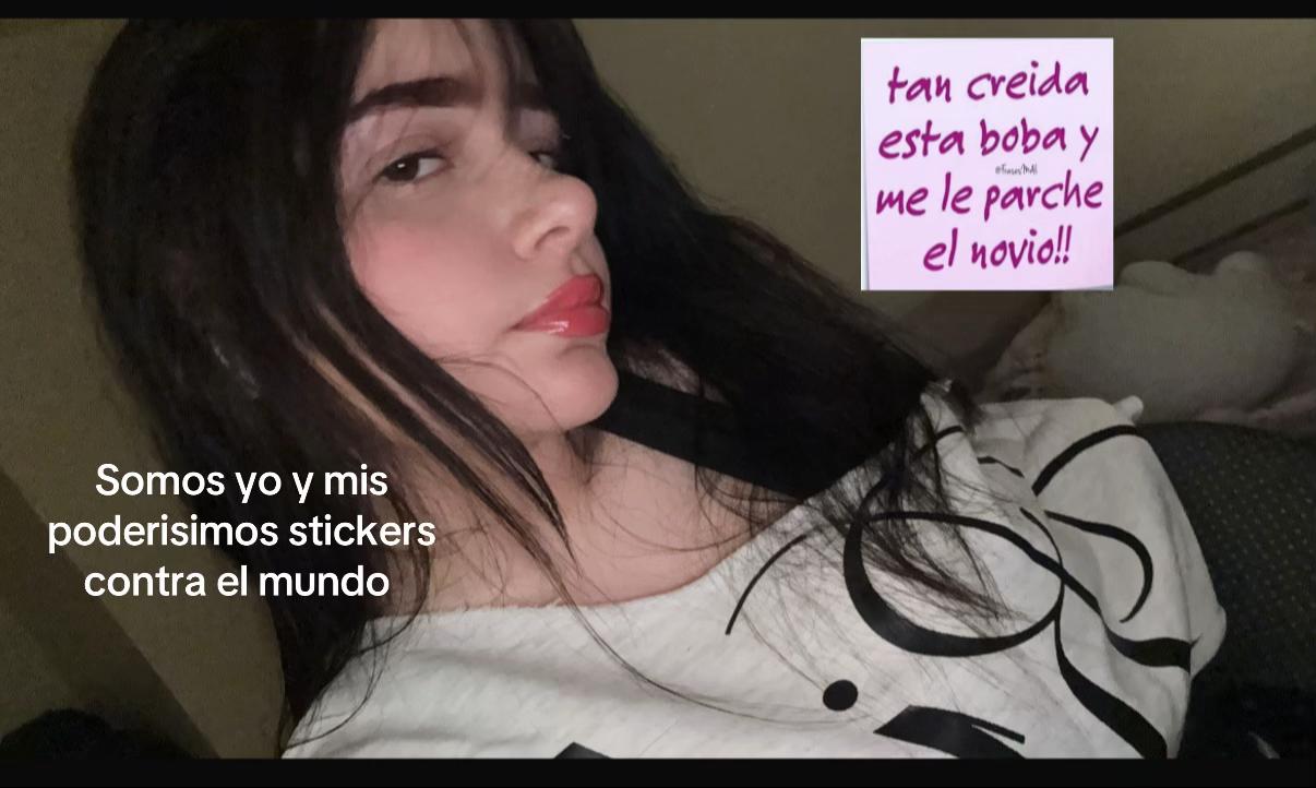 @Juli 🇨🇴