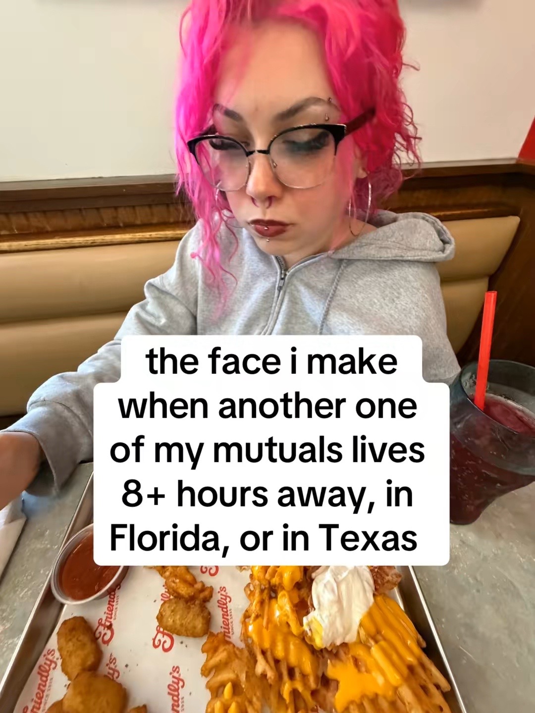 @mshellolitty
