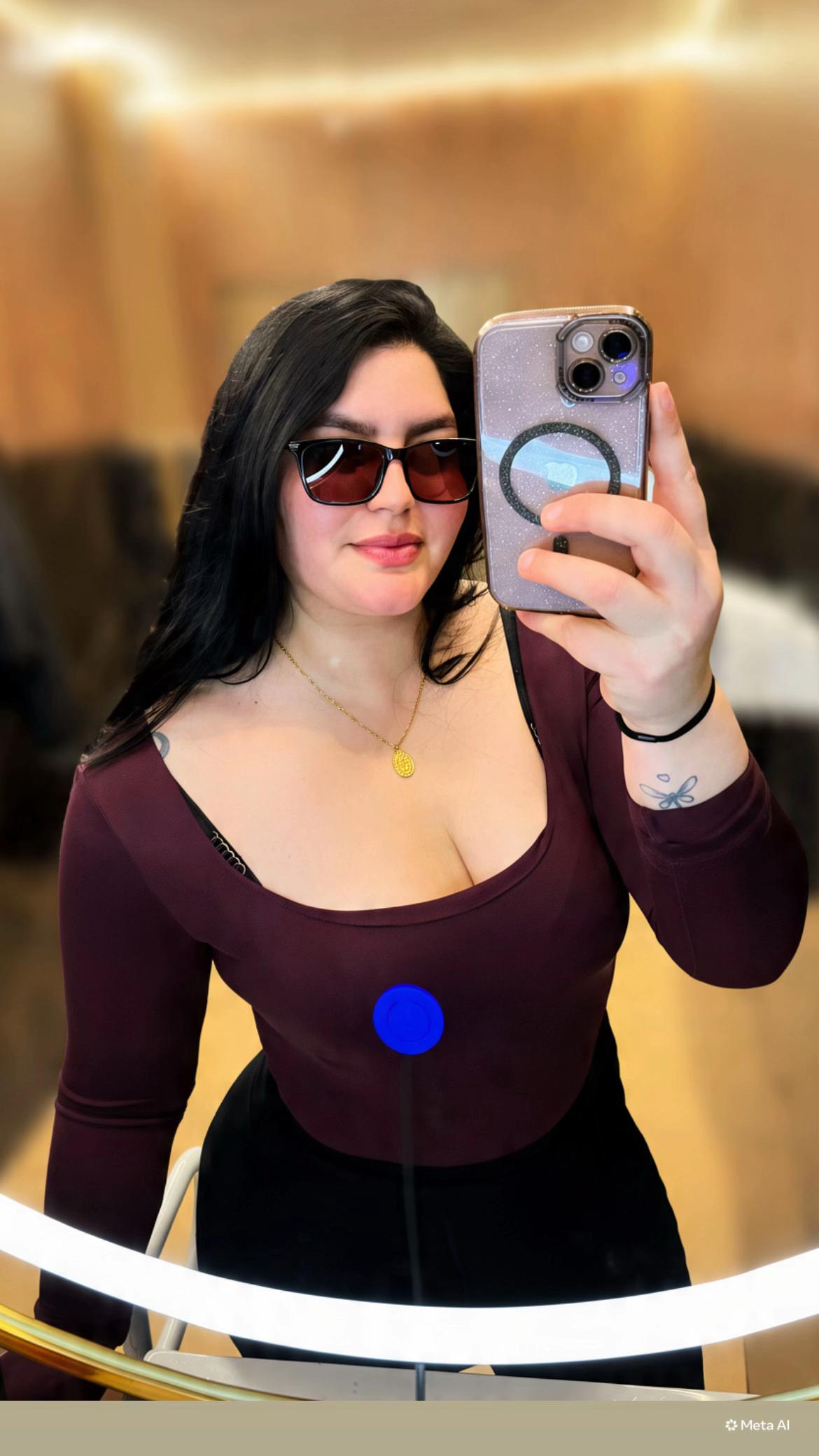 @🐅🫰🏻