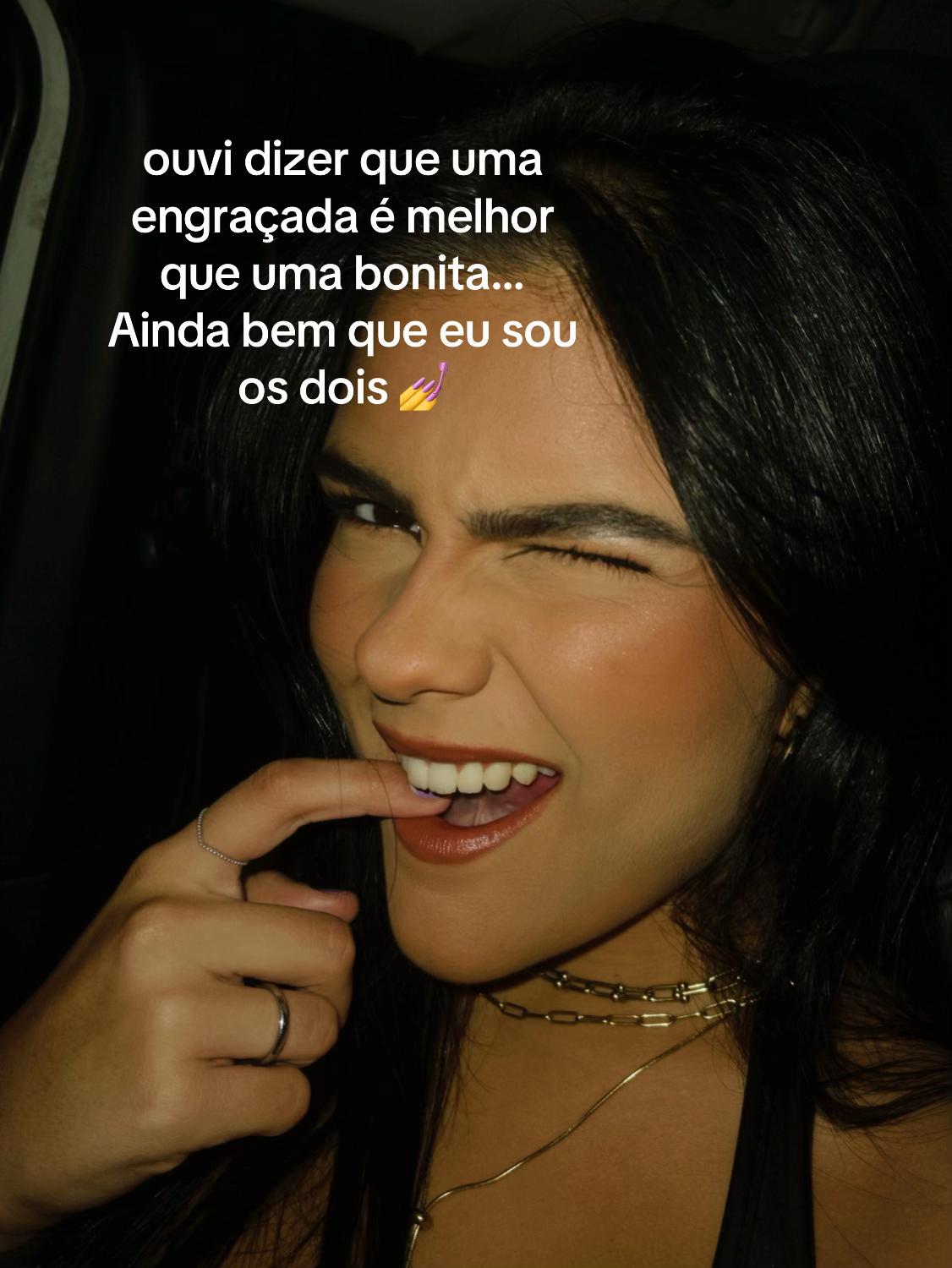 @Liz Queiroz 🍒