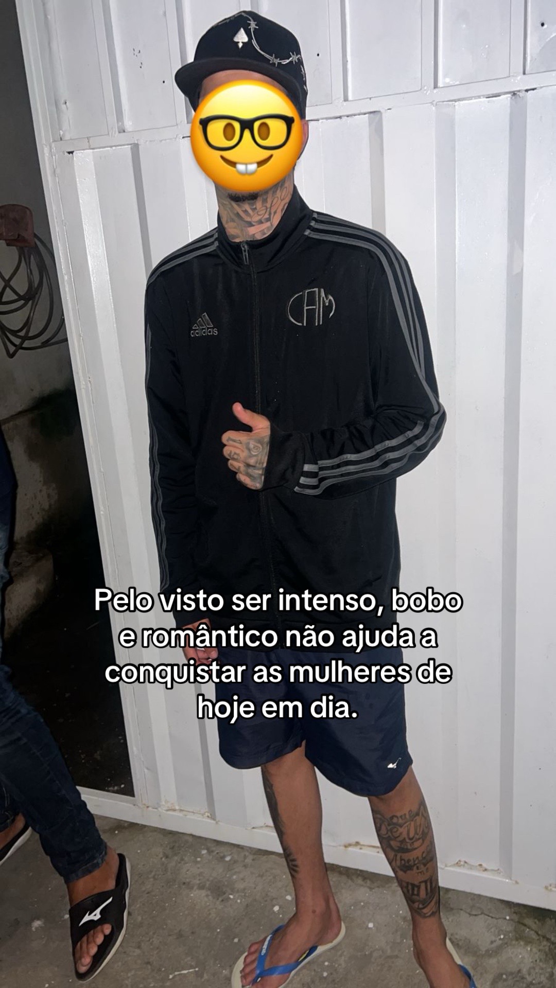 @cL