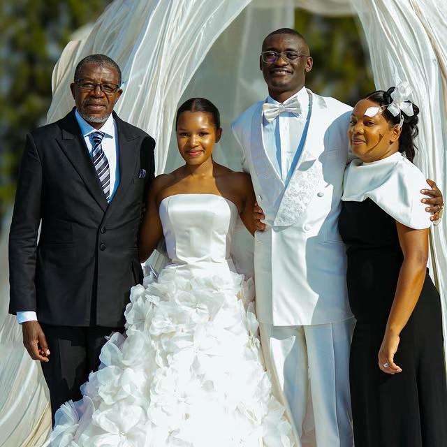 @Zimcelebs Official