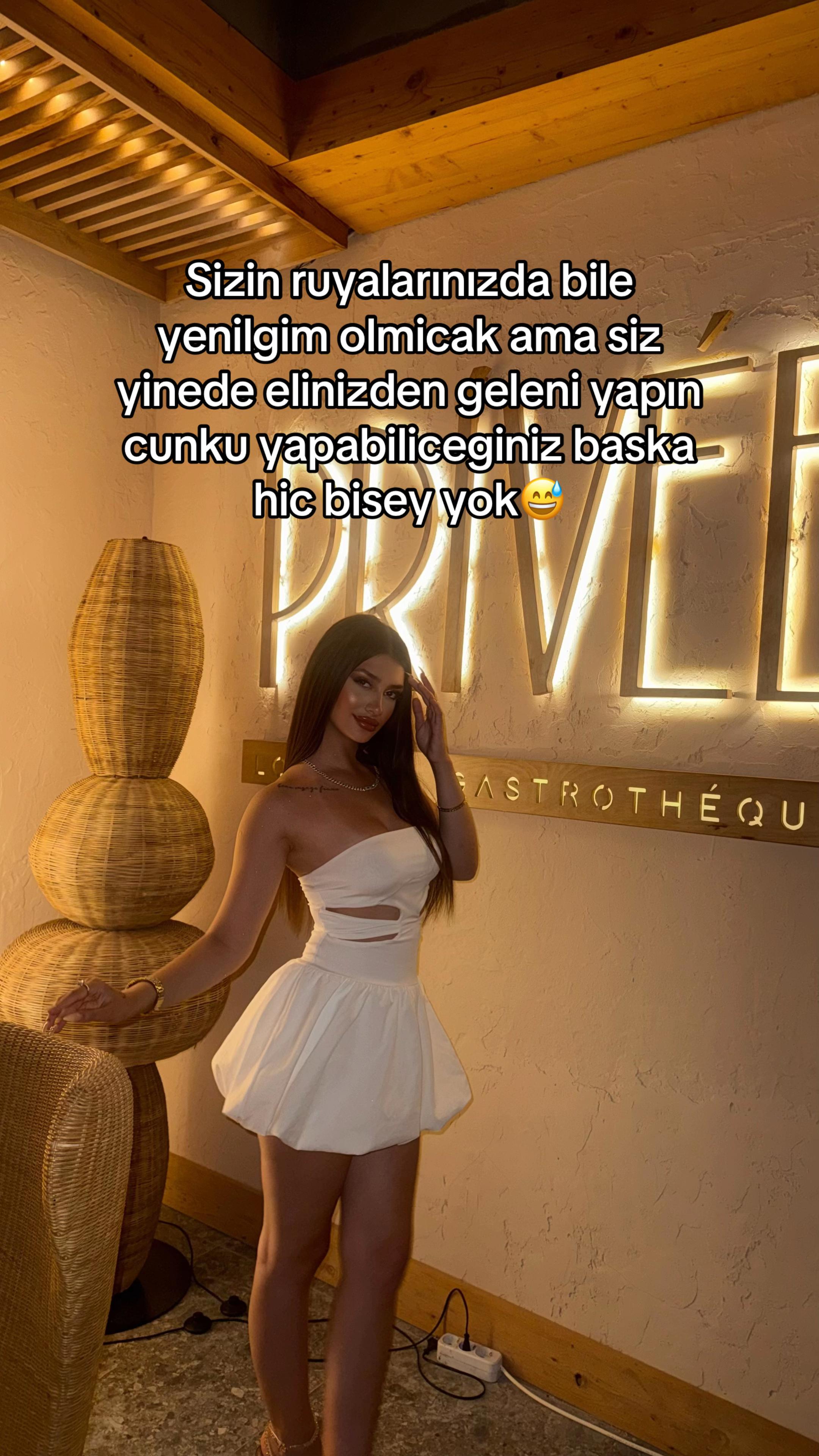 @ronika_veronikaa