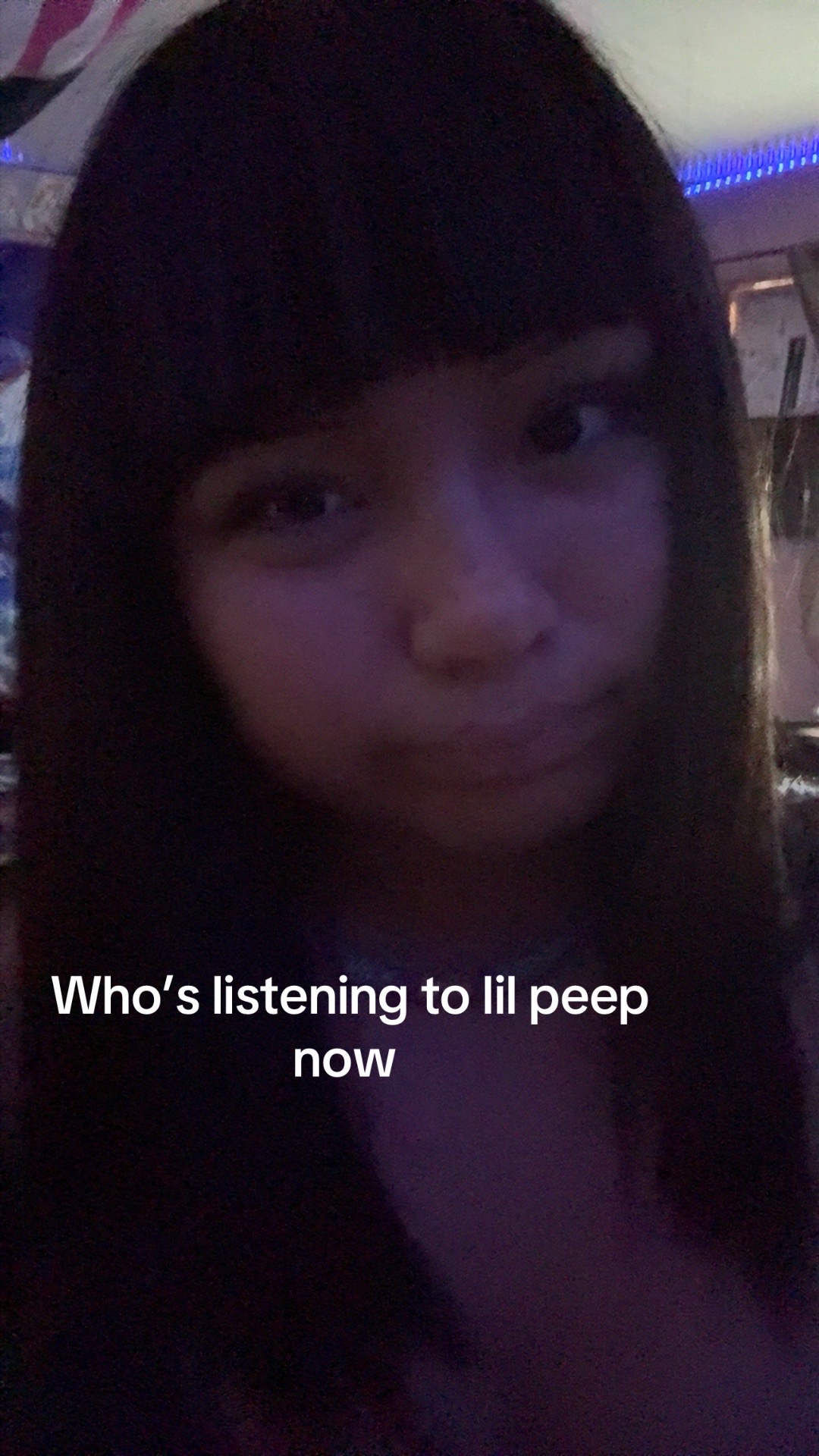 @👻