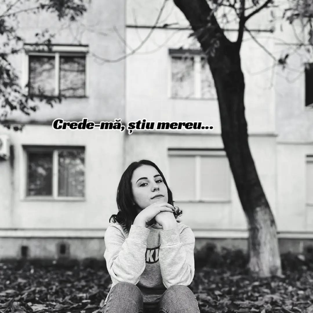 @ᑎᗩᘜY ᖇEᗷEᑕᗩ