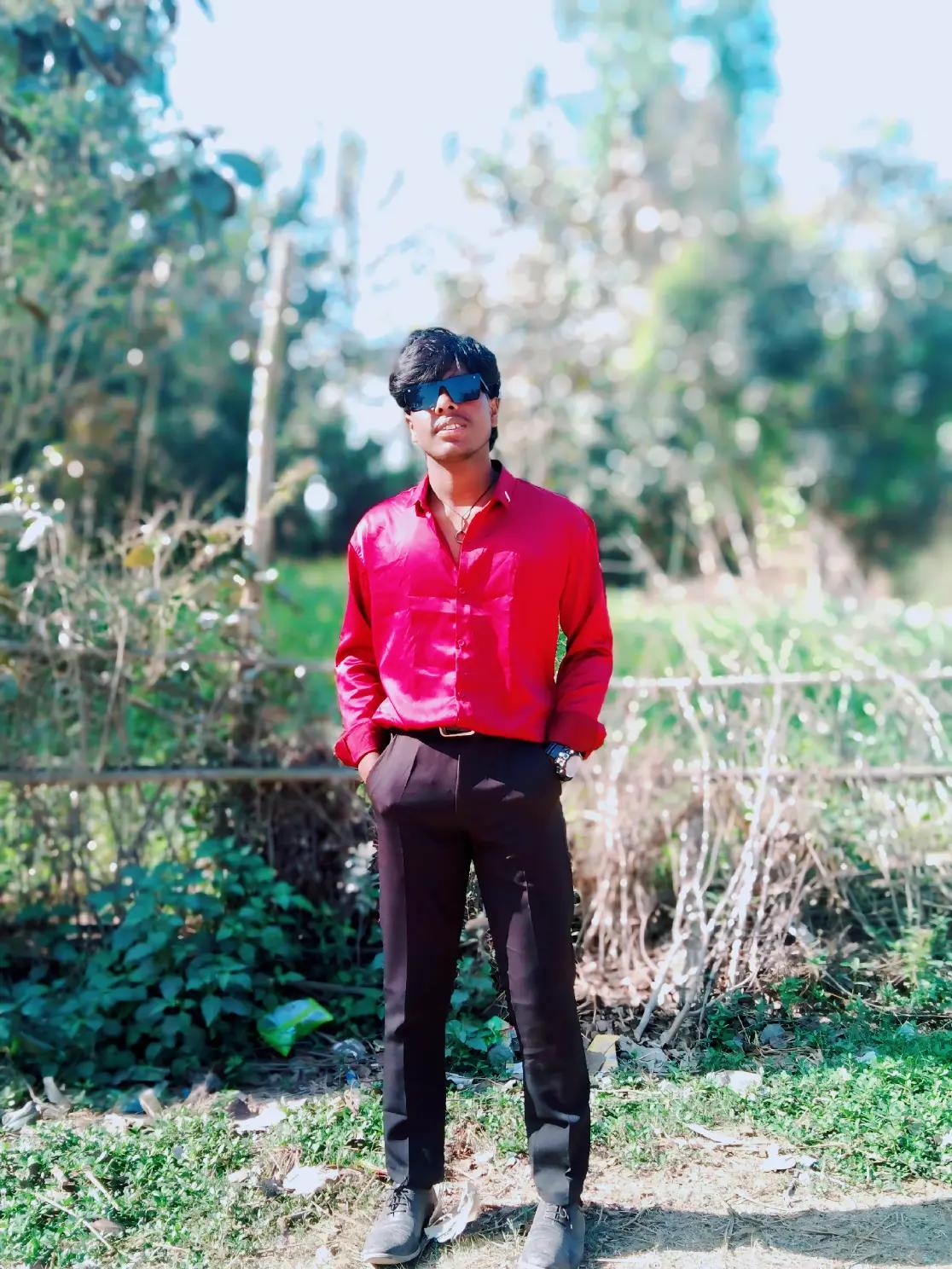 @𝐓𝐇𝐄_𝐂𝐇𝐀𝐍𝐃𝐑𝐀𝐃𝐈𝐏❇️