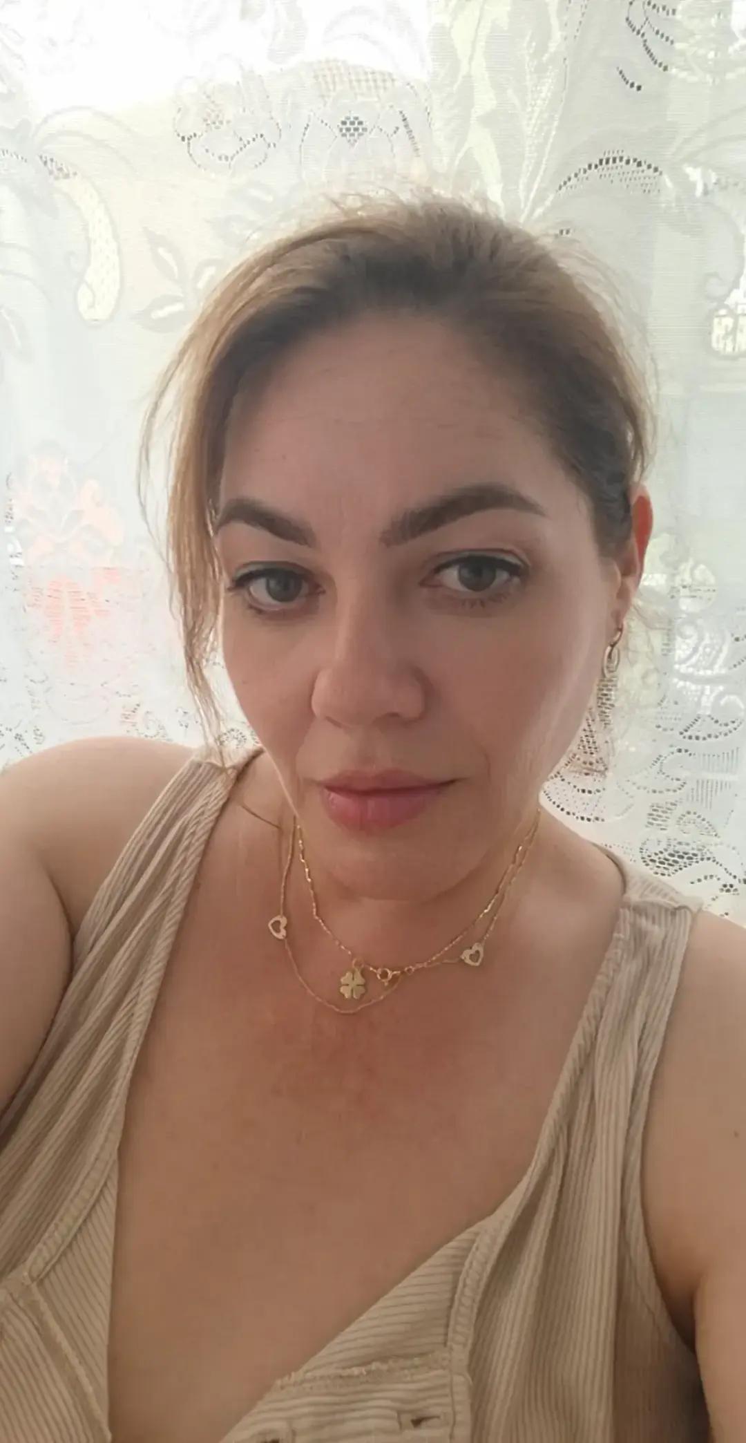 @Alina Ioana .
