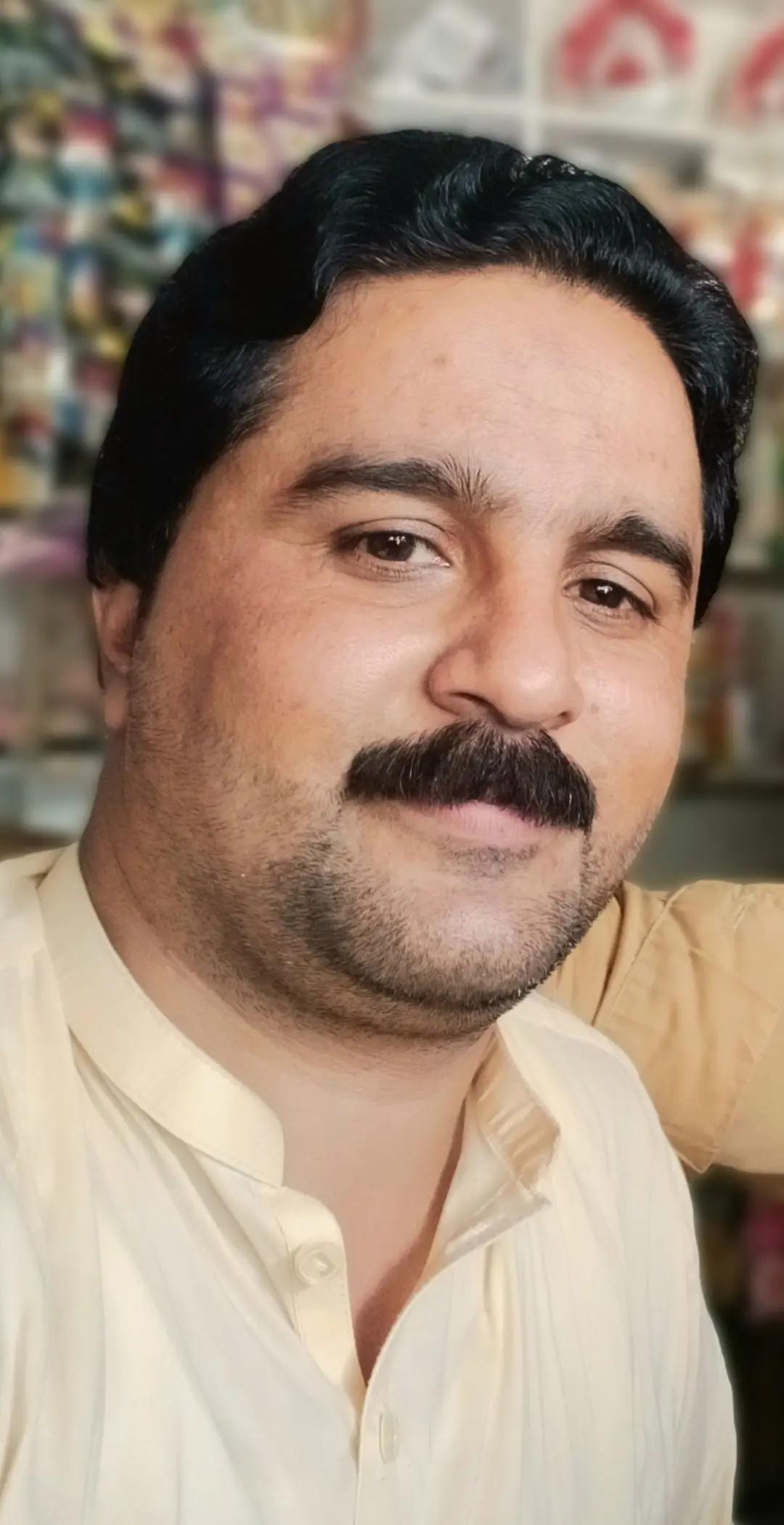 @malak khan