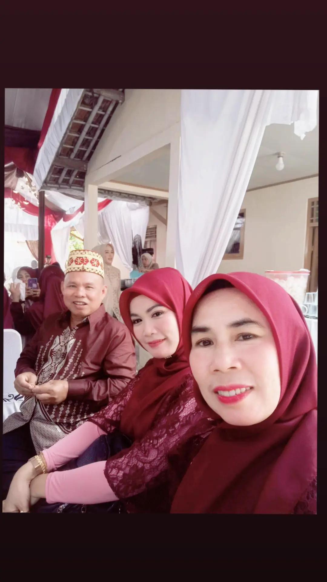 @Rhieya N.S