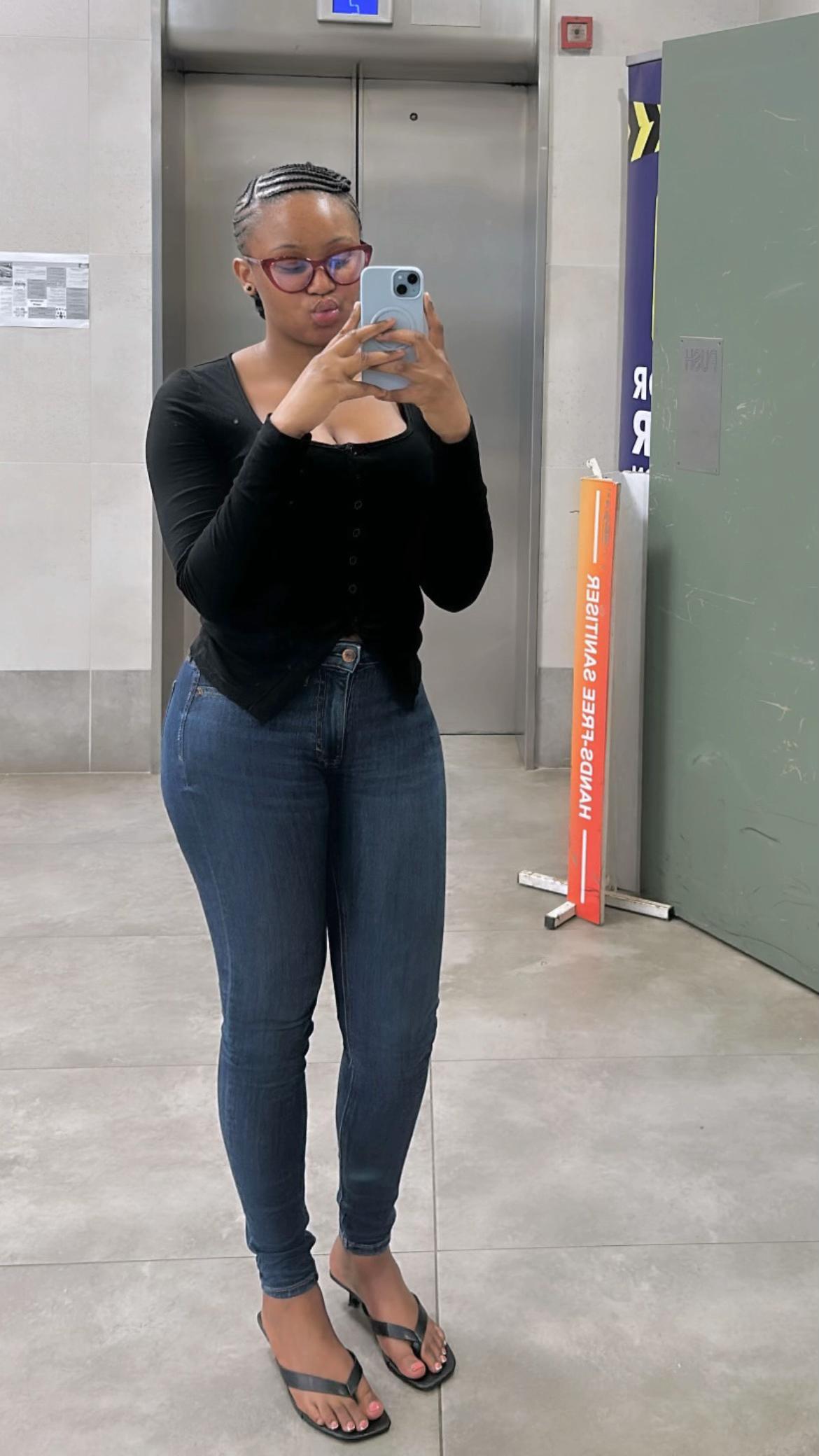 @Andiswa_Sibiya