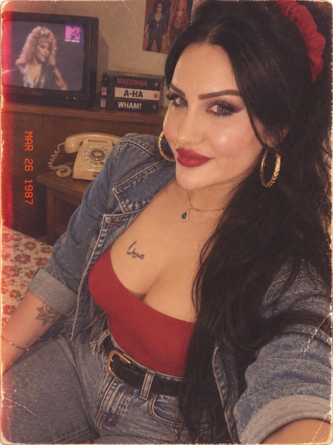 @Yanık Meyra
