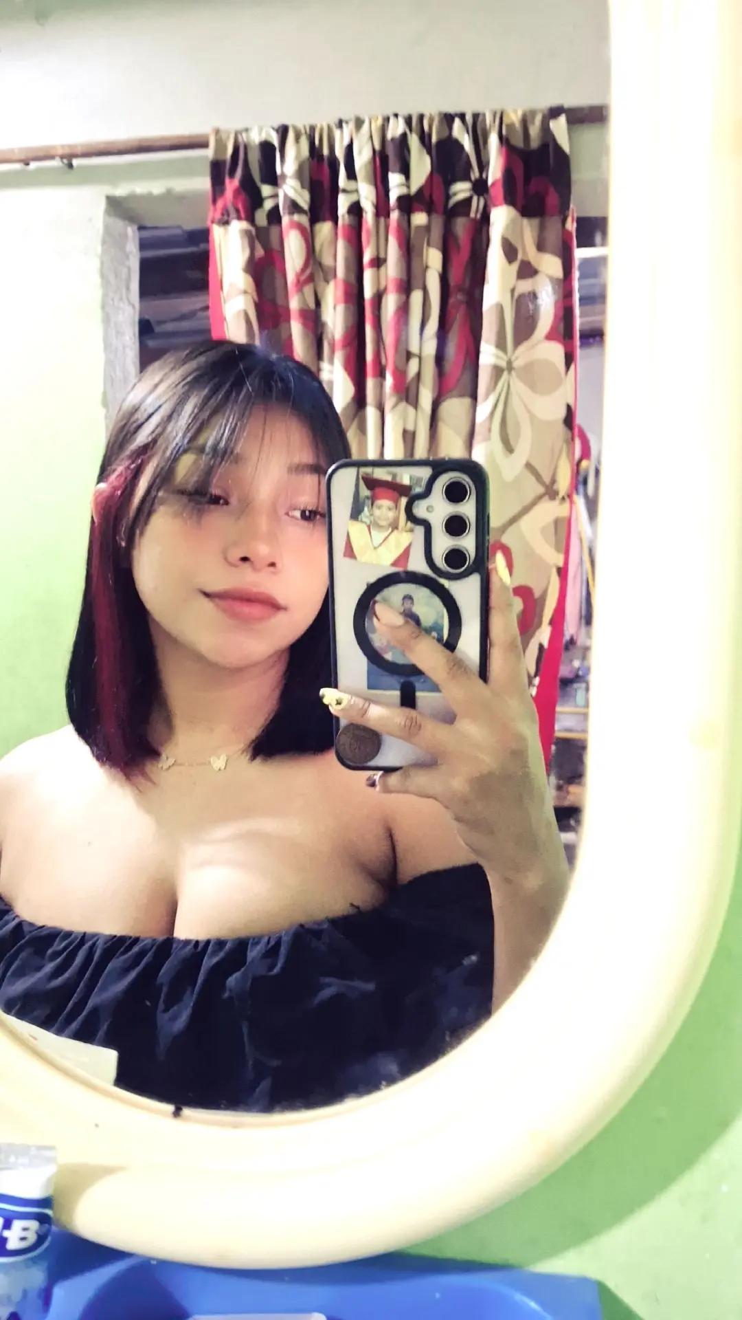 @Cristy Solis💜🦋