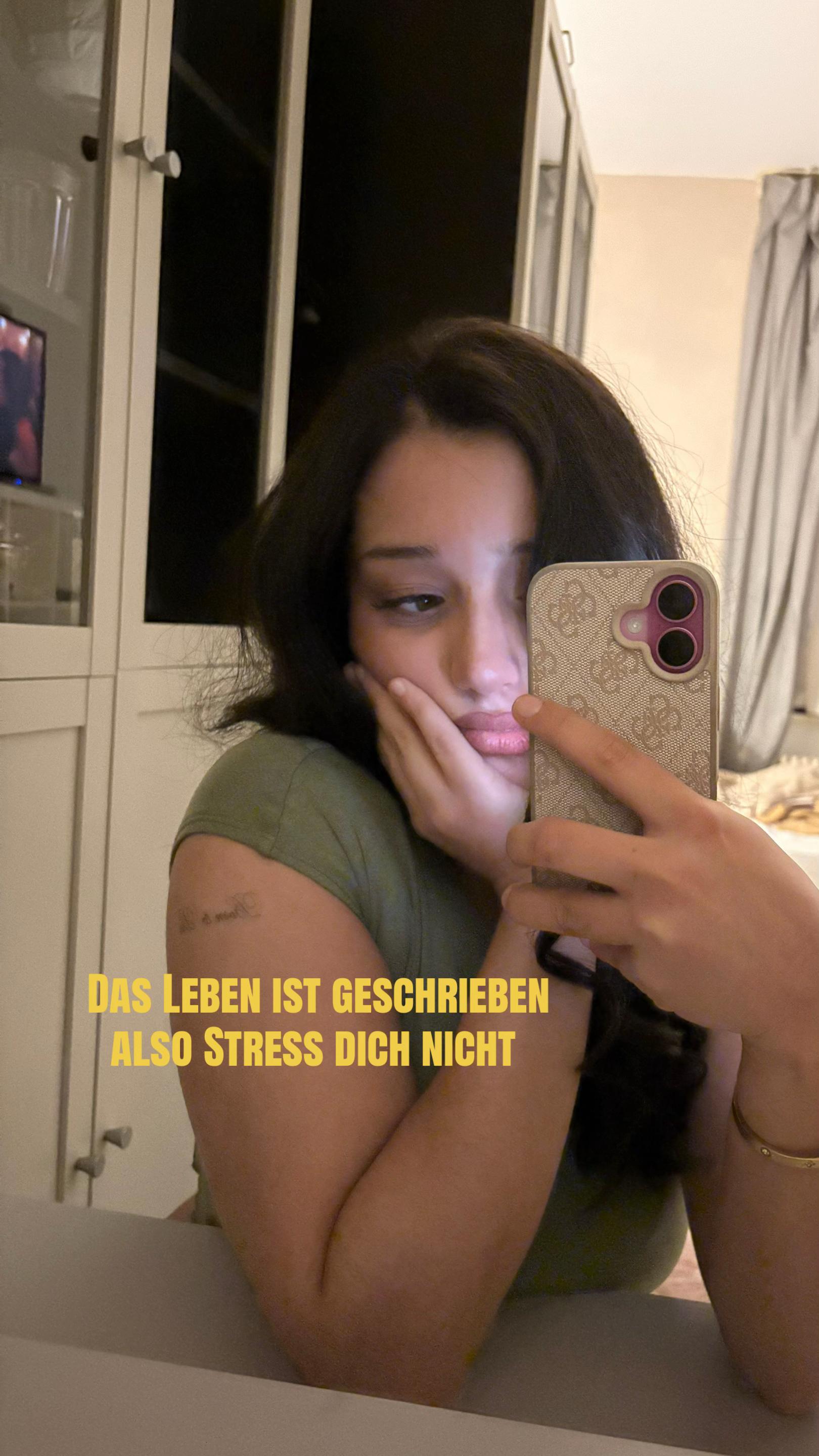 @𝐘 𝐀 𝐒 𝐌 𝐈 𝐍 🌸