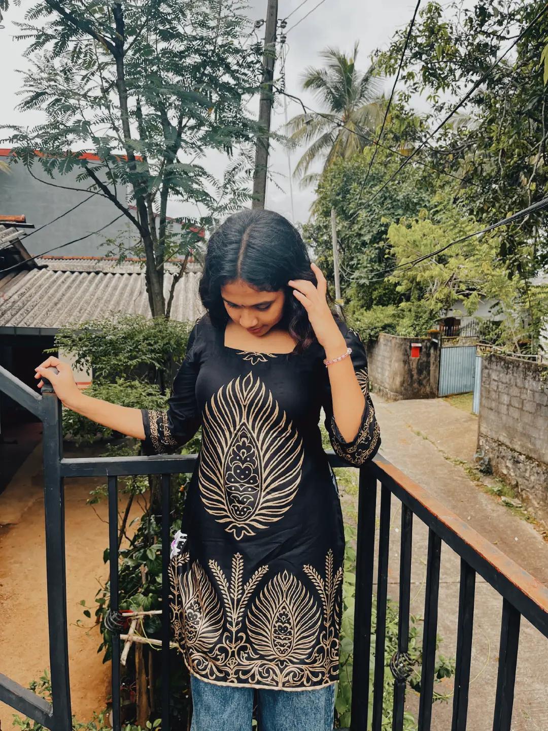 @V_🕷️
