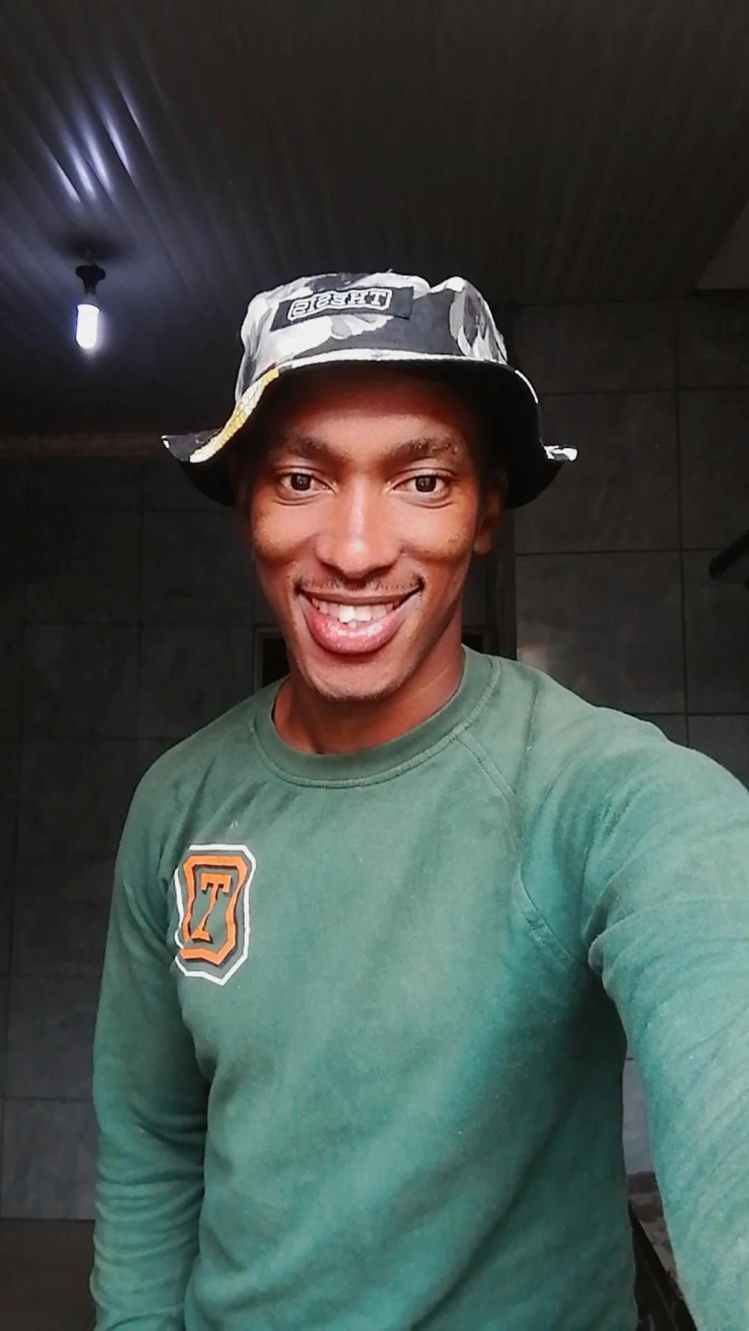 @Yandisa