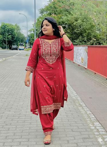 @_Narwalpooja05_❤️