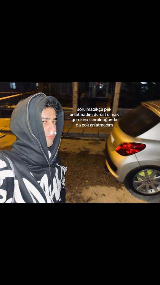 @v4hit