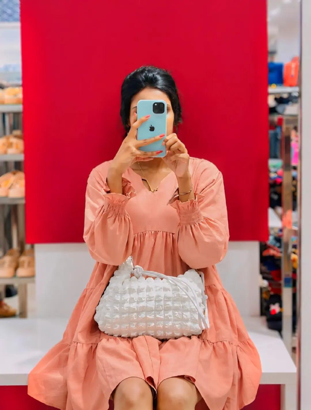 @𝐌𝐚𝐋𝐬𝐇𝐢 💕