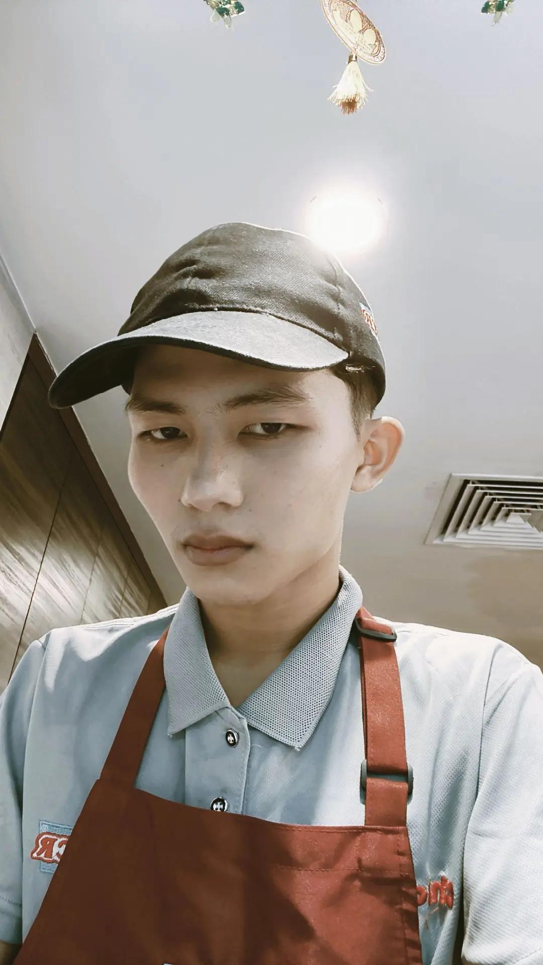 @R.U.V