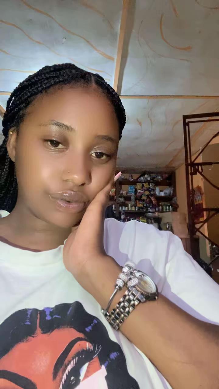 @Pretty face sham🥰💞