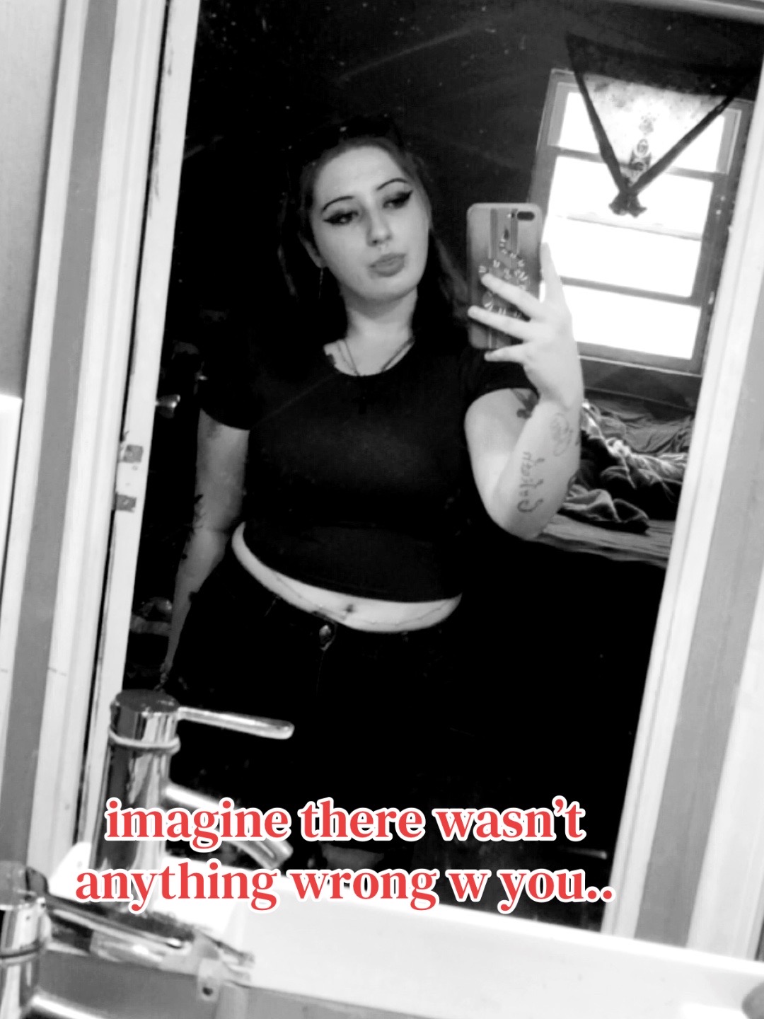 @🧛🏻&zwj;♀️𐕣 𝒜𝓃𝓃𝒶 𐕣🦇