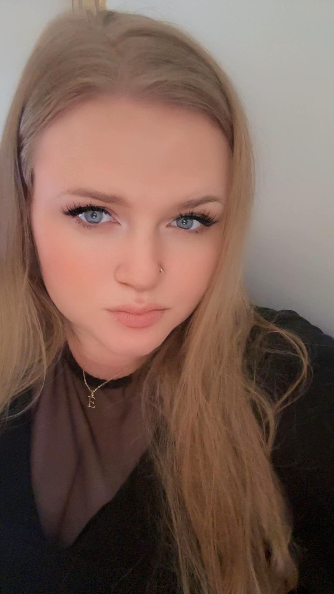 @angel h 🇨🇦