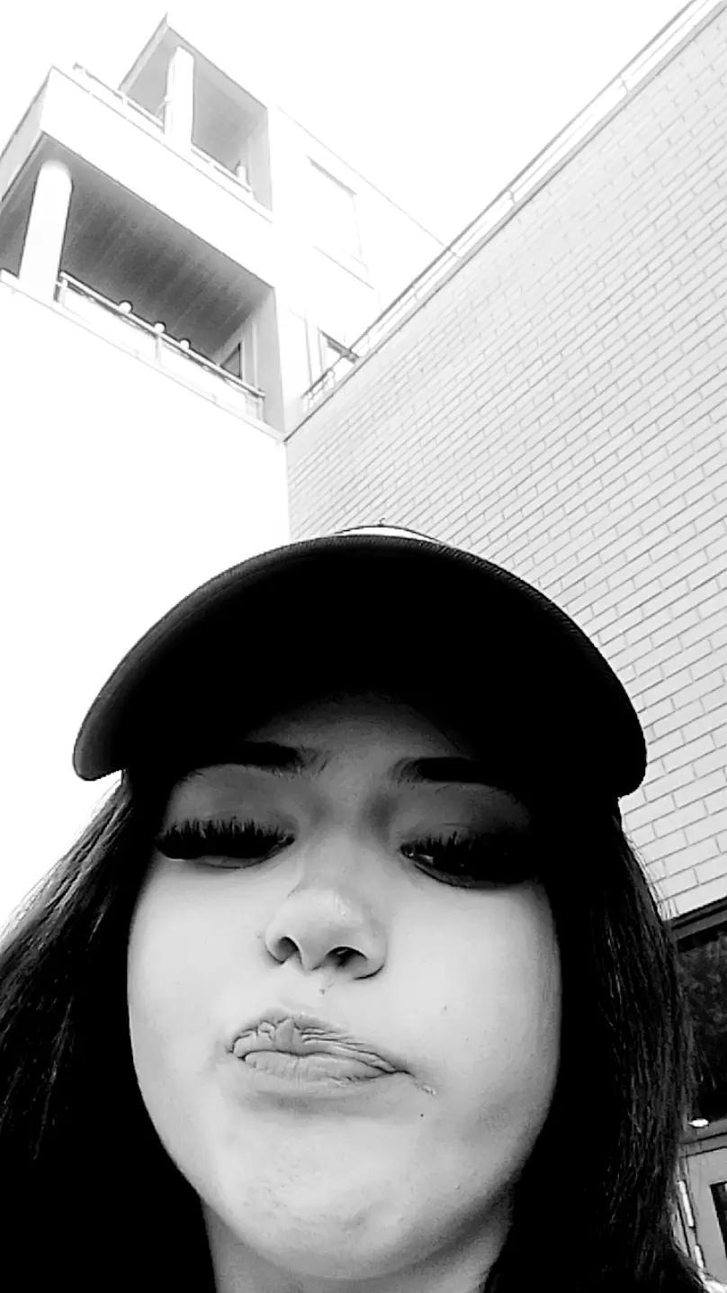 @Selina Olivia🌟