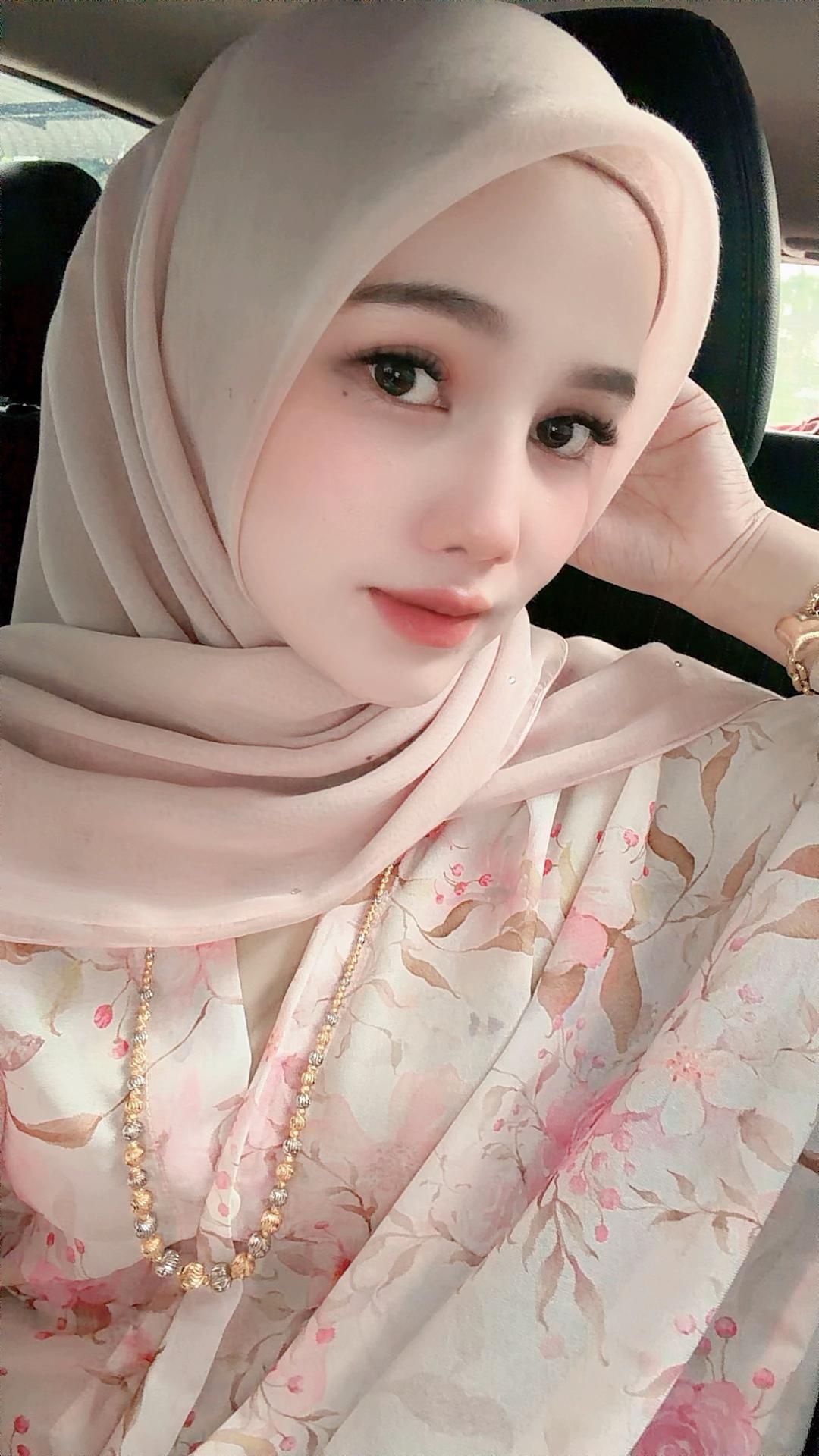 @Yana Celeh