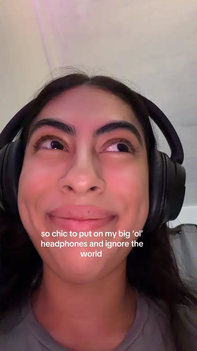 @yoitslalabanana