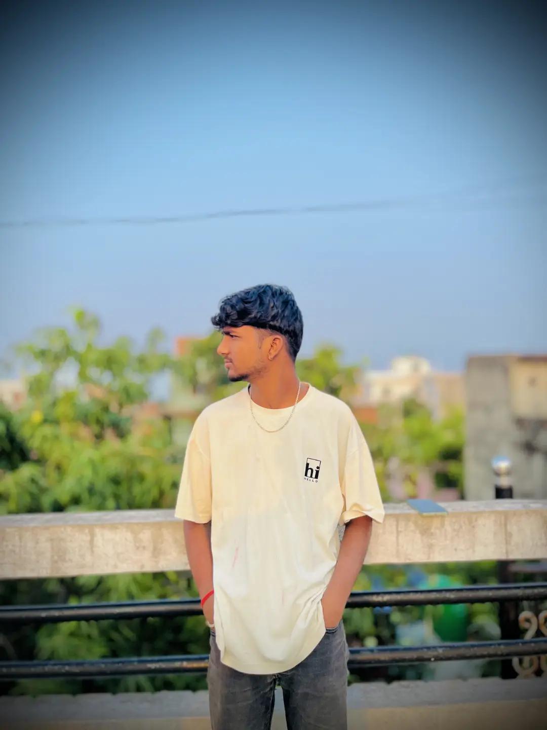 @A B I S H E K ❣️😘