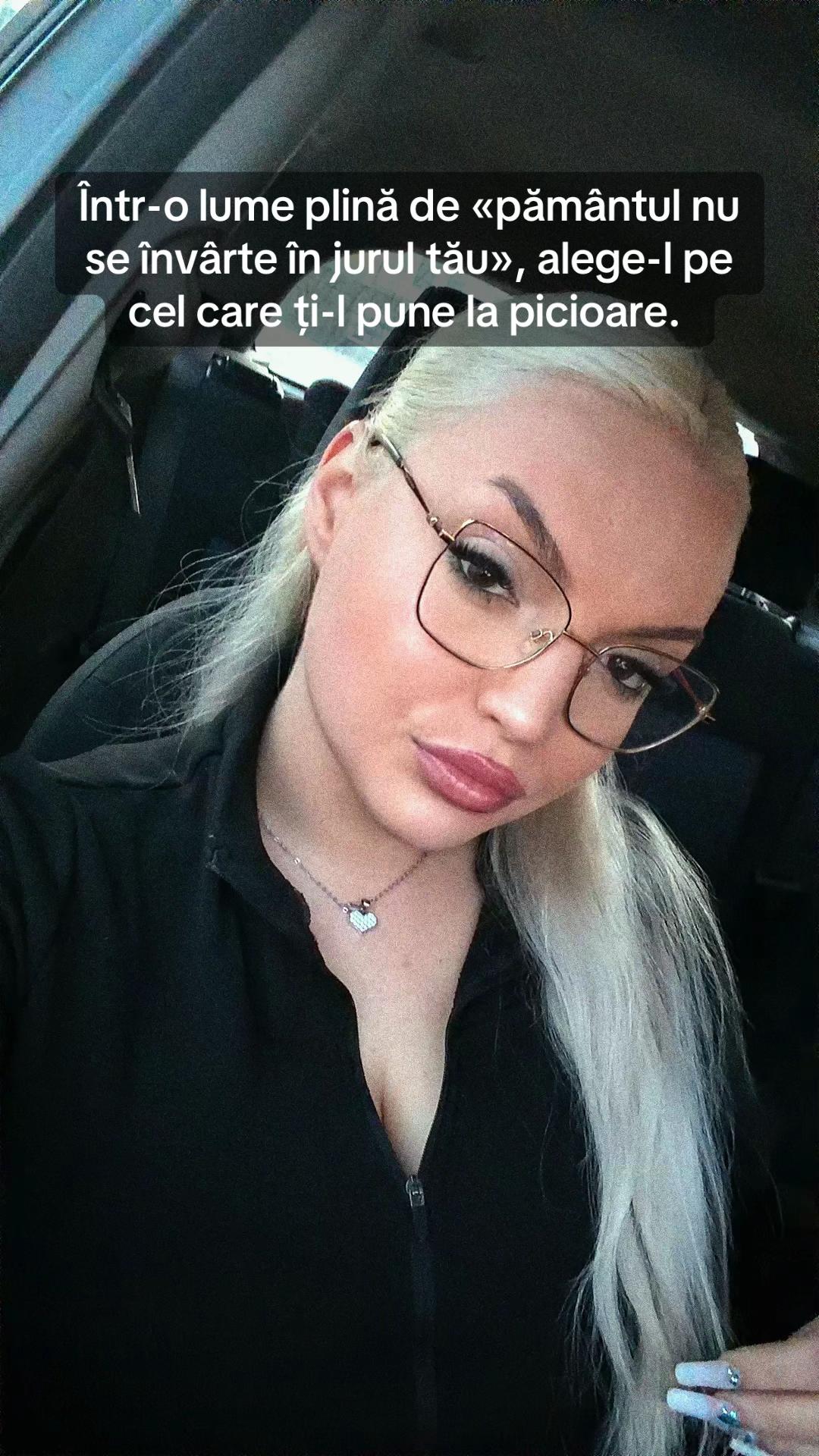 @vaaalentina