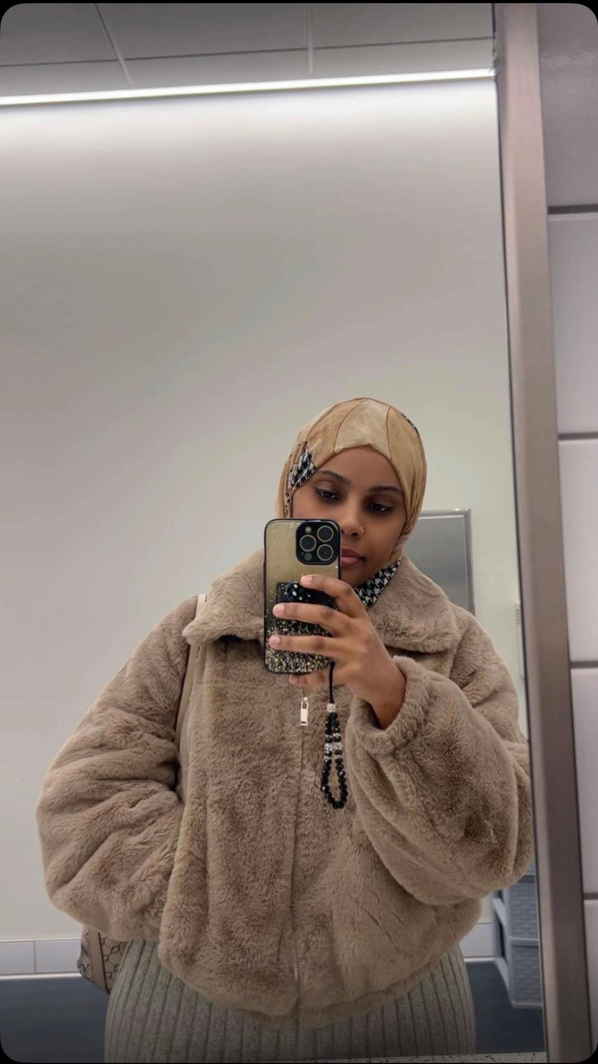 @Urjaa