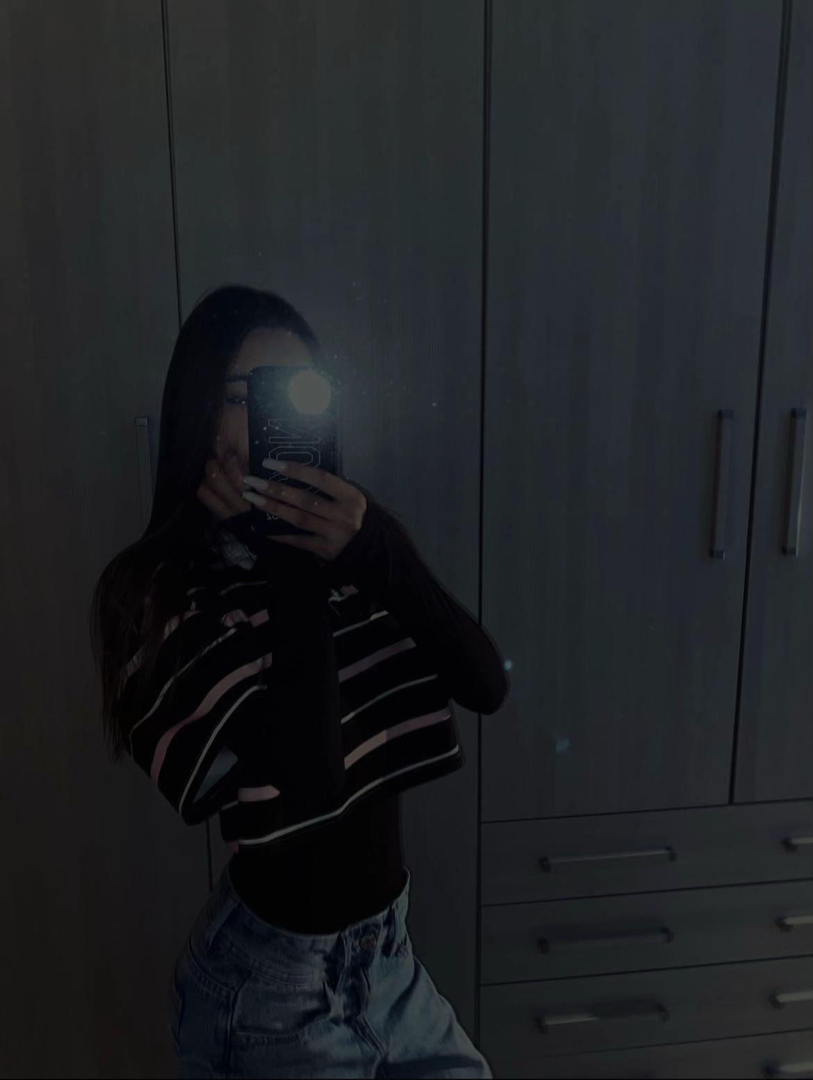 @𝟐