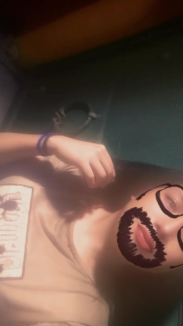 @Emily Santos