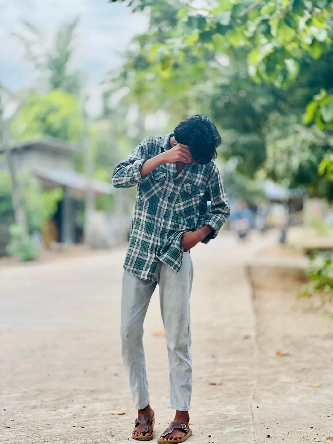 @𝗖 𝗛 𝗘 𝗥 𝗬 🍒