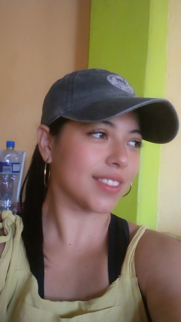 @Luna Zambrano