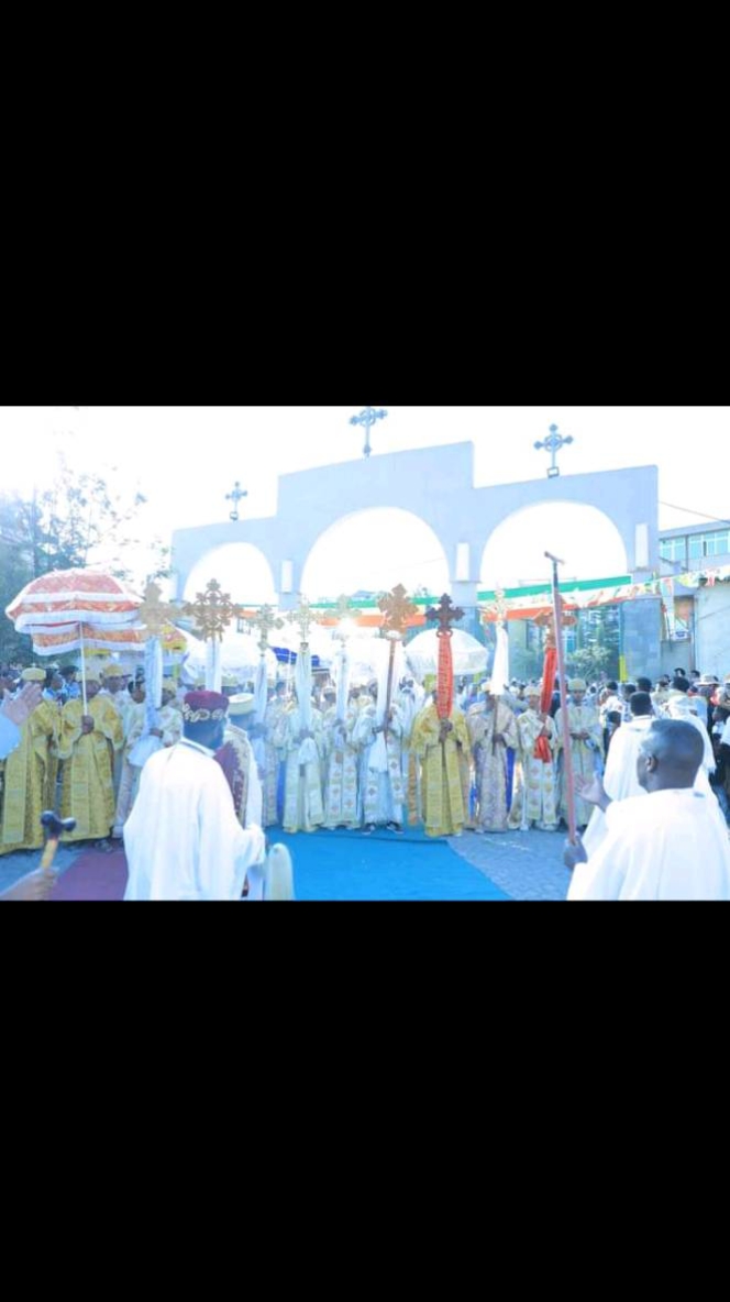 @መካኒሳ ደ/ገ/ቅ/ሚካኤል ካቴድራል