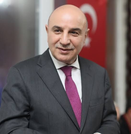 @C&uuml;neyt