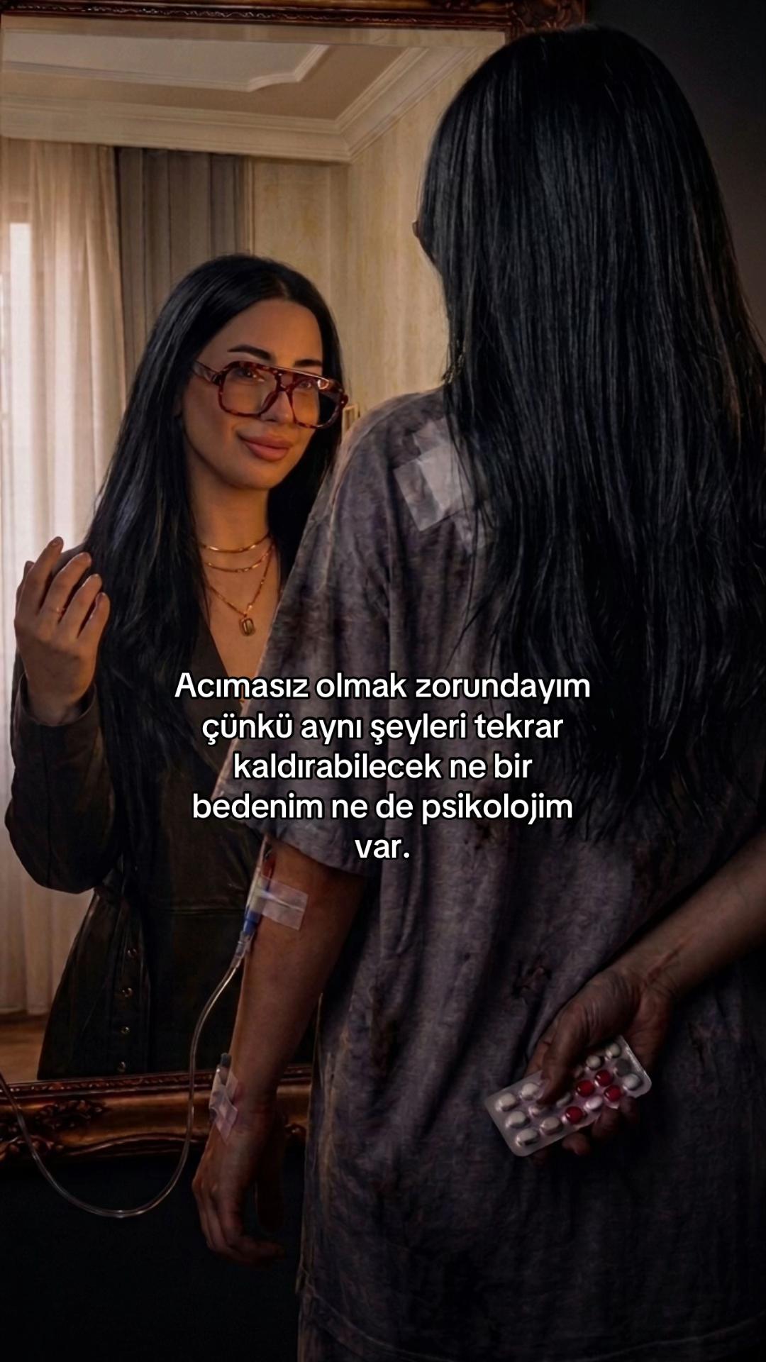 @Sudeloraa