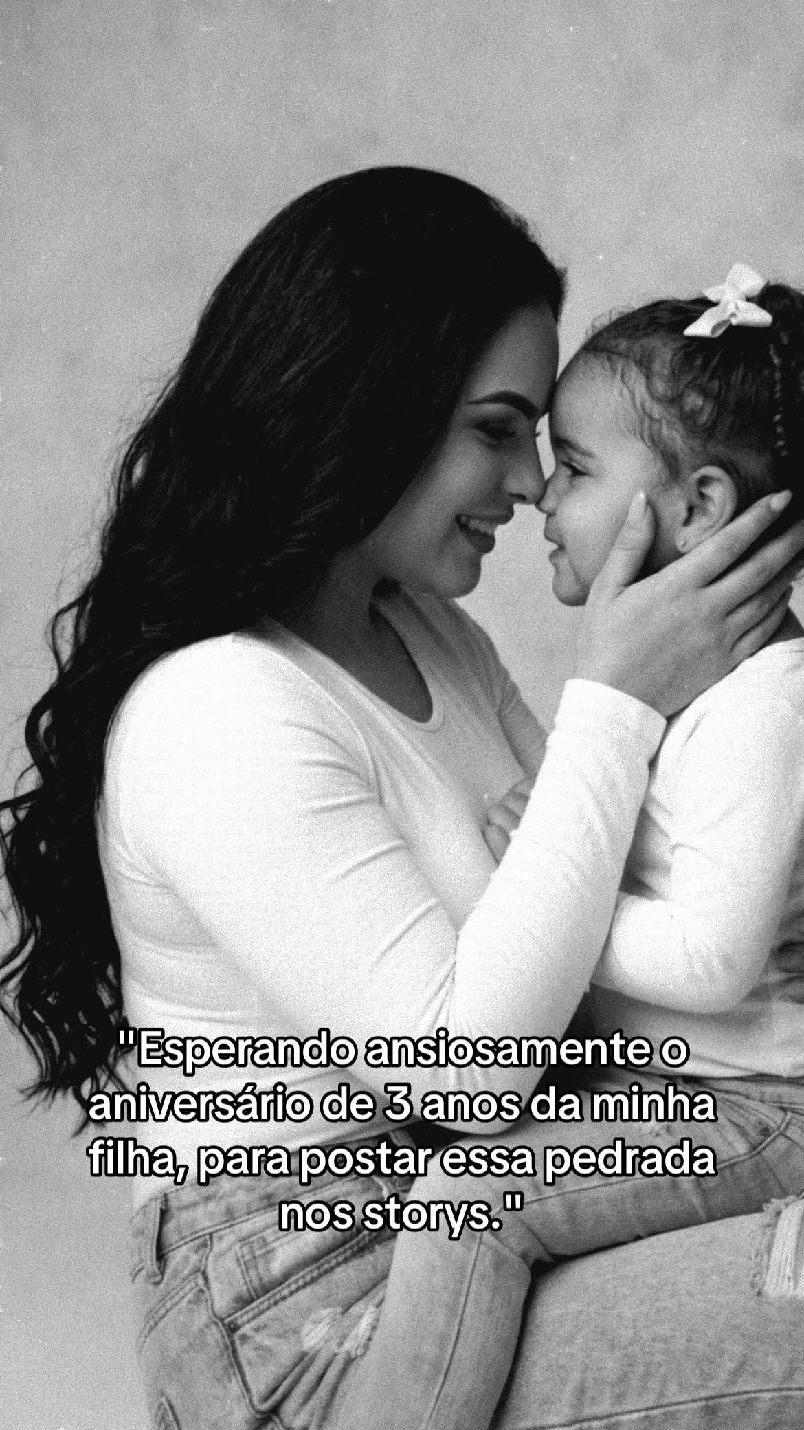 @Ana Carolina Moreira 🦋
